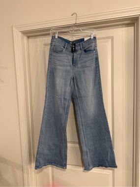White House Black Market Light Blue Wide Leg Jeans